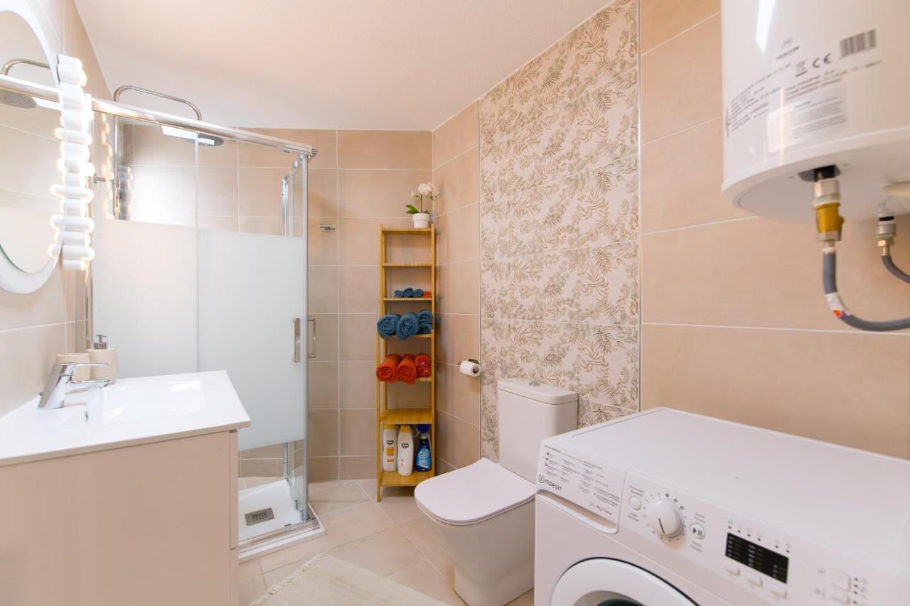 Sea View, Newly Renovated, 2 Bedrooms Apartment In Costa Adeje Bagian luar foto