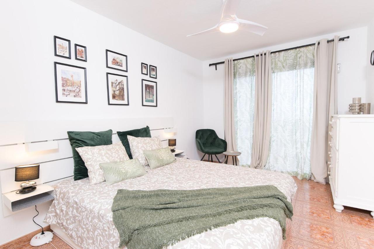Sea View, Newly Renovated, 2 Bedrooms Apartment In Costa Adeje Bagian luar foto