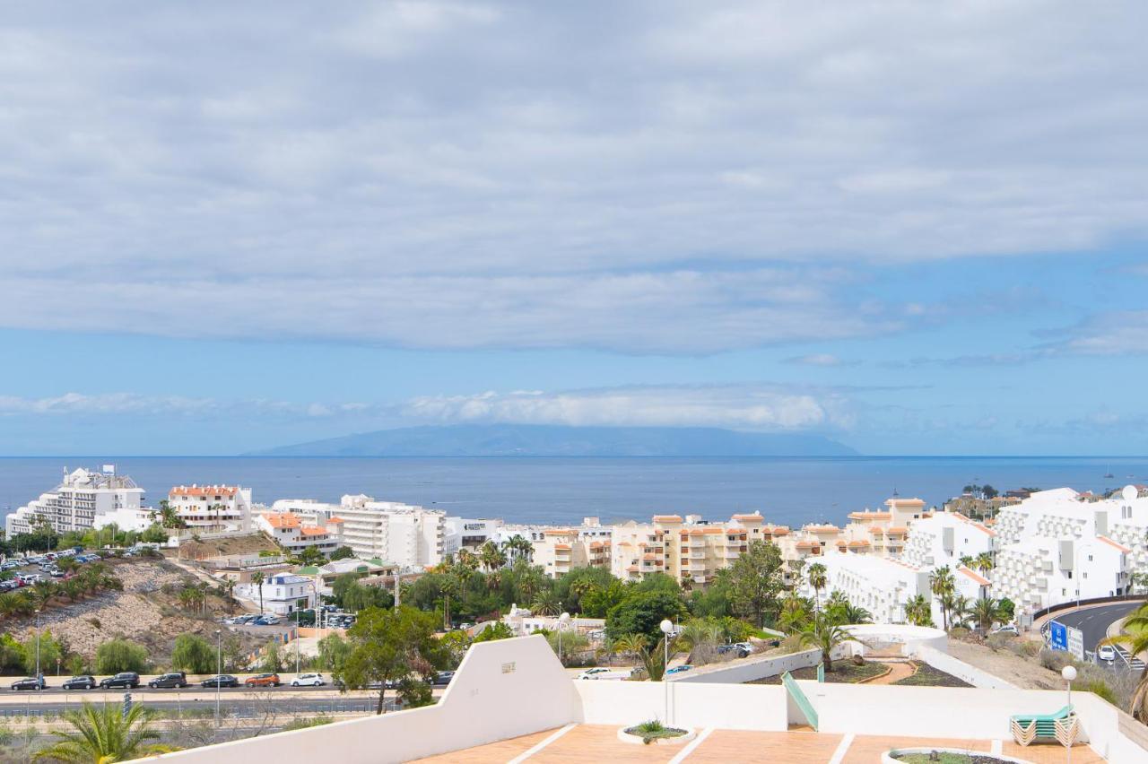 Sea View, Newly Renovated, 2 Bedrooms Apartment In Costa Adeje Bagian luar foto